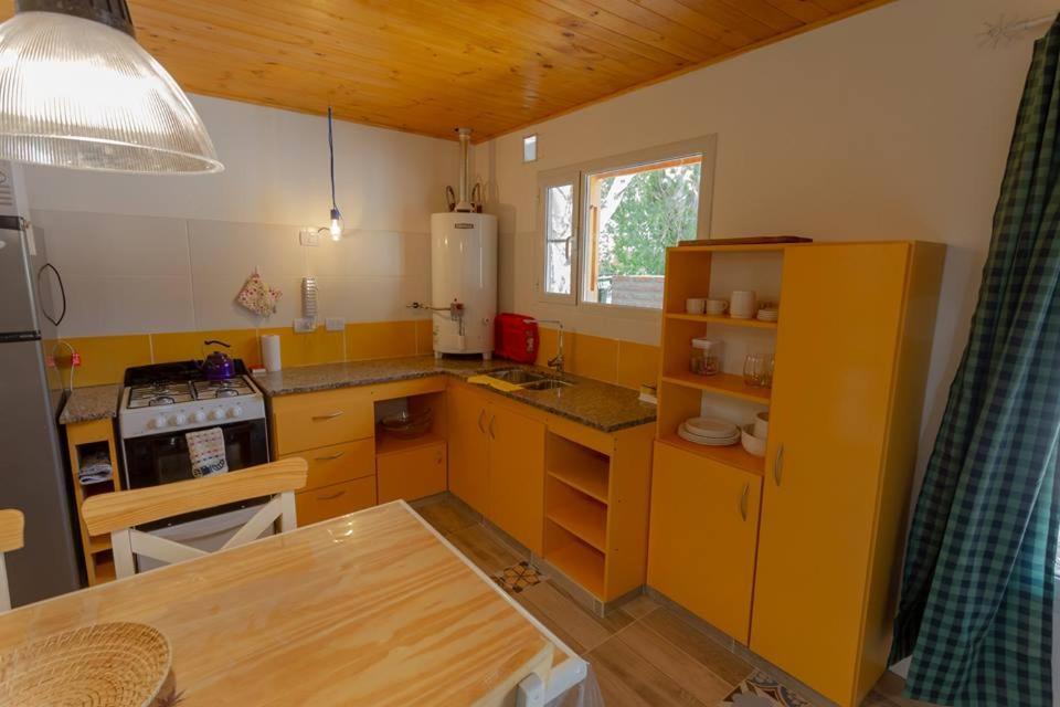 Cabanas La Lila Huinganco エクステリア 写真